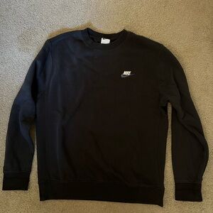 Black Nike crew neck